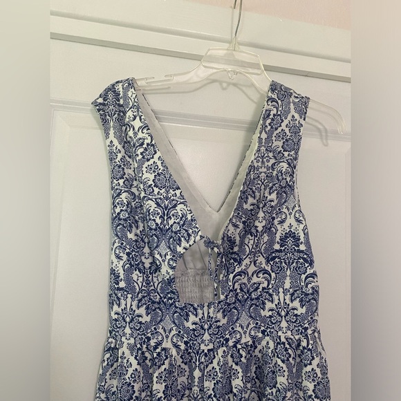 Hyacinth House Navy Scroll Print Toula Midi Dress - Picture 4 of 7